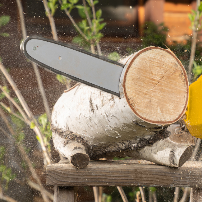 Цепная пила аккумуляторная бесщеточная RCS400-36, Li-ion, 36 В, 4 Ач, шина 400 мм Denzel в Красноярске