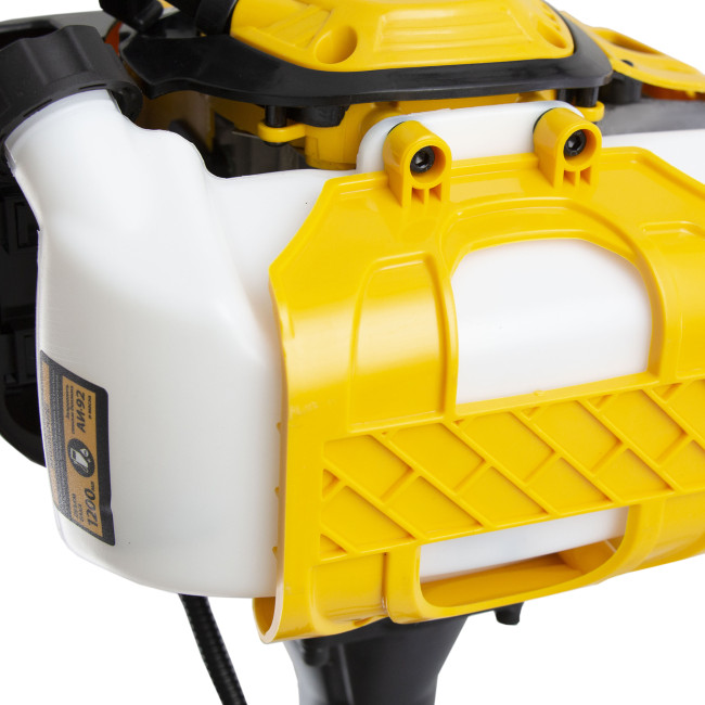 Триммер бензиновый DTL-52, 52 см3, неразъемная штанга, состоит из 2 частей Denzel в Красноярске