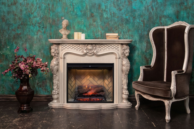 Каминокомплект Castle - Слоновая кость с темной патиной с очагом Revillusion RBF30 в Красноярске Каминокомплект Castle - Слоновая кость с темной патиной с очагом Revillusion RBF30 в Красноярске
