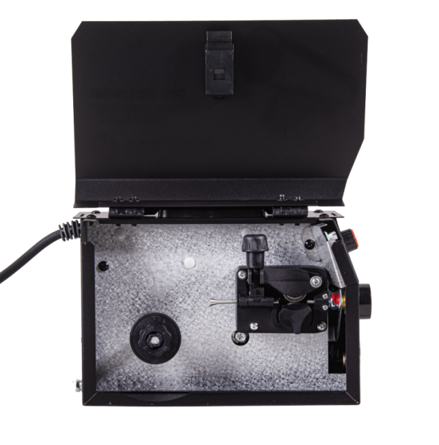 Сварочный полуавтомат Вихрь ИСА-180 3в1 в Красноярске