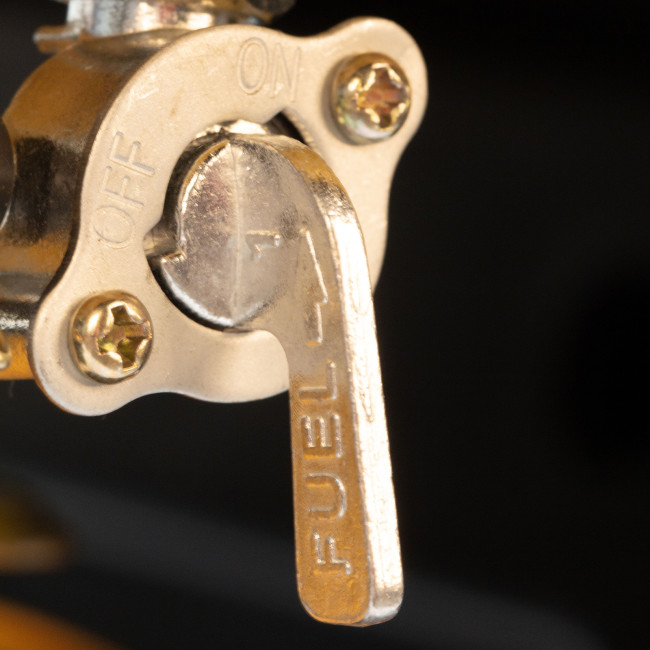 Генератор бензиновый PS 25, 2.5 кВт, 230 В, 15 л, ручной стартер Denzel в Красноярске Генератор бензиновый PS 25, 2.5 кВт, 230 В, 15 л, ручной стартер Denzel в Красноярске