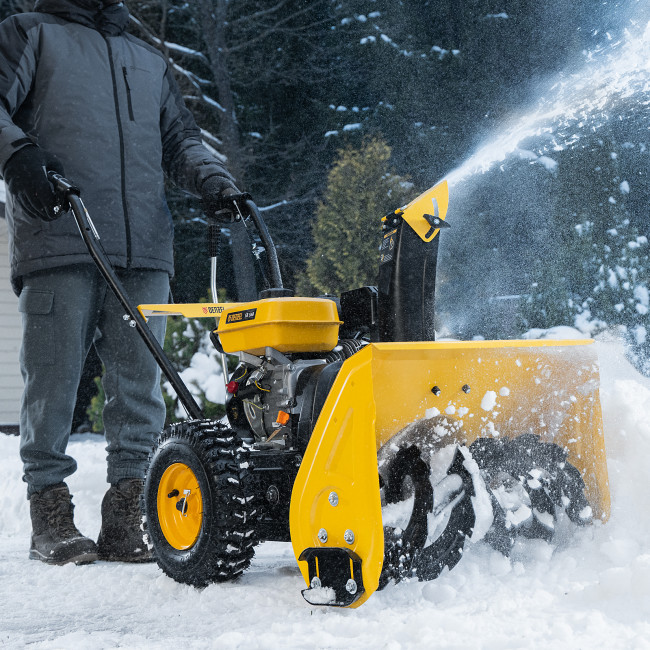 Бензиновая снегоуборочная машина SB 560, 212 cc, ручной старт Denzel в Красноярске Бензиновая снегоуборочная машина SB 560, 212 cc, ручной старт Denzel в Красноярске