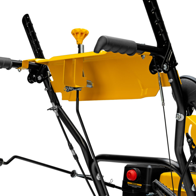 Бензиновая снегоуборочная машина SB 560 LP, 212 cc, электростартер, фара Denzel в Красноярске Бензиновая снегоуборочная машина SB 560 LP, 212 cc, электростартер, фара Denzel в Красноярске