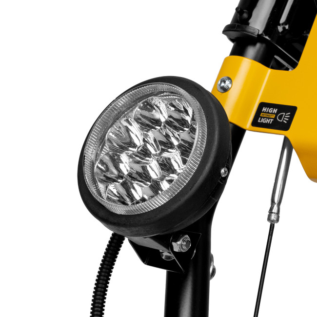 Бензиновая снегоуборочная машина SB 560 LP, 212 cc, электростартер, фара Denzel в Красноярске Бензиновая снегоуборочная машина SB 560 LP, 212 cc, электростартер, фара Denzel в Красноярске