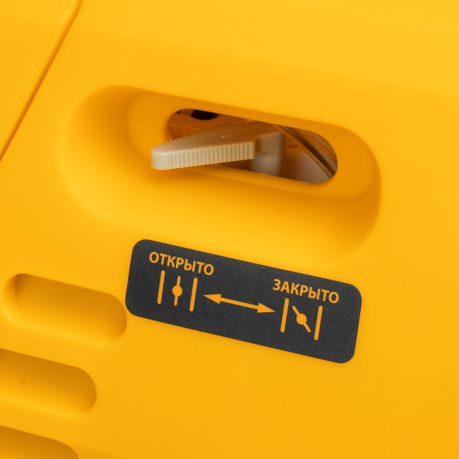 Генератор инверторный GT-1200iS, 1.2 кВт, 230 В, бак 2.4 л, закрытый корпус, ручной старт Denzel в Красноярске