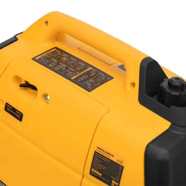 Генератор инверторный GT-2200iS, 2.2 кВт, 230 В, бак 4 л, закрытый корпус, ручной старт Denzel в Красноярске Генератор инверторный GT-2200iS, 2.2 кВт, 230 В, бак 4 л, закрытый корпус, ручной старт Denzel в Красноярске