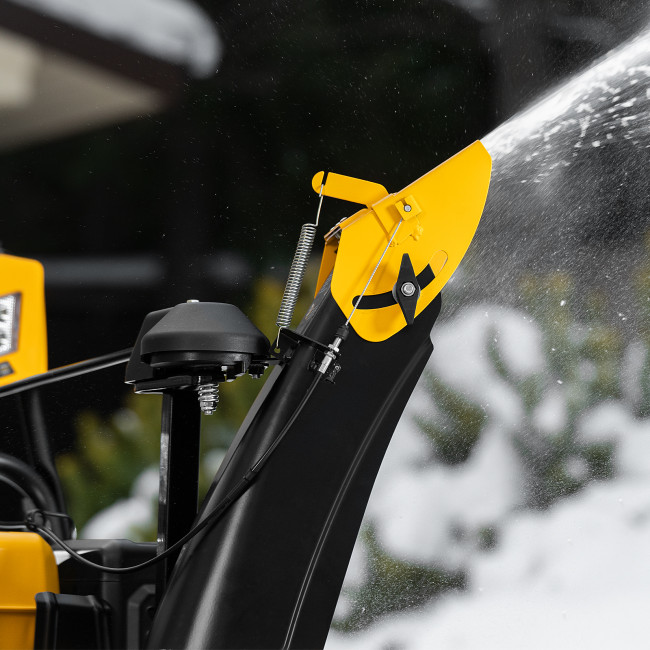 Бензиновая снегоуборочная машина SBM 610S PRO, 212 cc, электростартер, фара, обогрев Denzel в Красноярске Бензиновая снегоуборочная машина SBM 610S PRO, 212 cc, электростартер, фара, обогрев Denzel в Красноярске