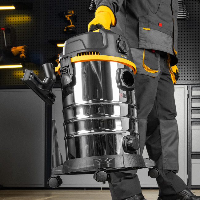 Пылесос строительный RVC30, 1400 Вт, бак 30 л, шланг 3 м, розетка с автосинхр. Denzel в Красноярске