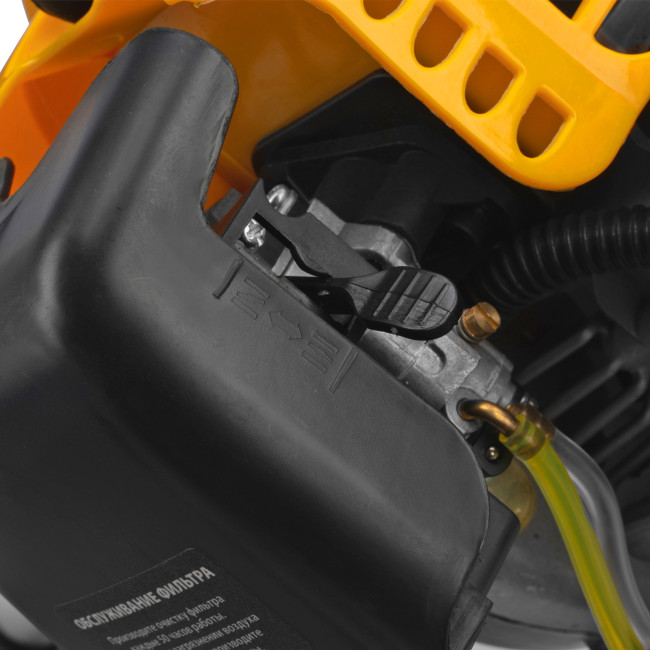 Триммер бензиновый DT-52E, 52 см3, неразъемная штанга, электростартер, состоит из 2 частей Denzel в Красноярске