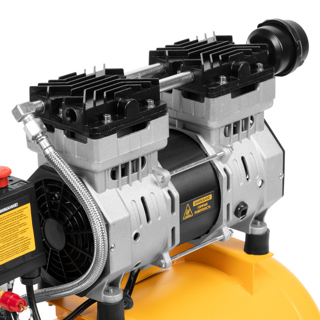 Компрессор DLS950/24 безмаслянный малошумный 950 Вт, 165 л/мин, ресивер 24 л Denzel в Красноярске