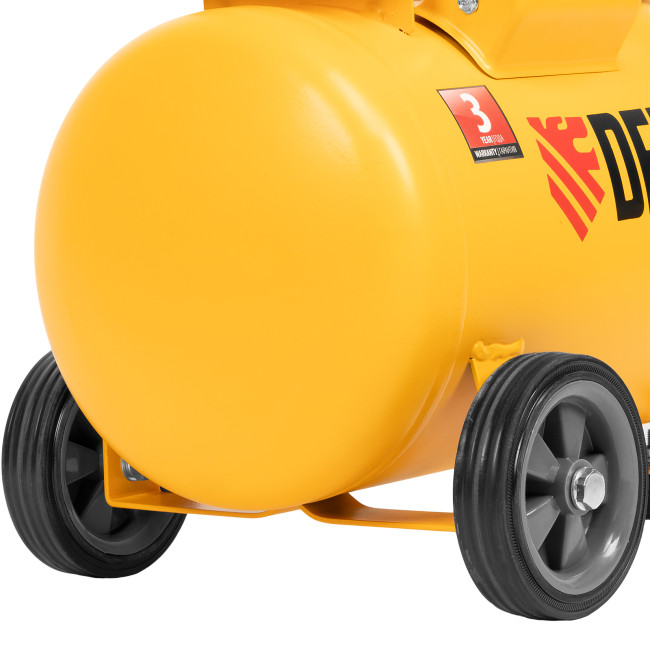 Компрессор DLS950/24 безмаслянный малошумный 950 Вт, 165 л/мин, ресивер 24 л Denzel в Красноярске