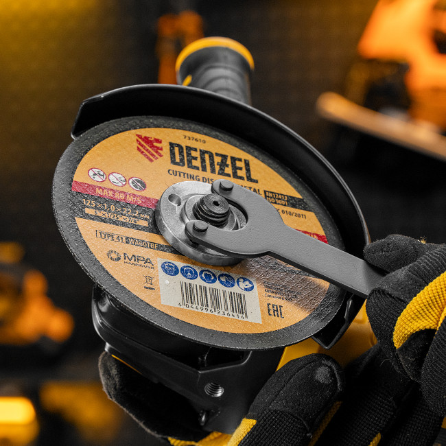 Машина шлифовальная угловая AG125-1500, 1500 Вт, 125 мм, 3000-11000 об/мин Denzel в Красноярске Машина шлифовальная угловая AG125-1500, 1500 Вт, 125 мм, 3000-11000 об/мин Denzel в Красноярске