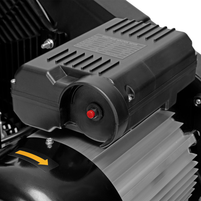 Компрессор воздушный рем. привод BCI 2200/100, 2,2 кВт, 100 литров, 420 л/мин Denzel в Красноярске Компрессор воздушный рем. привод BCI 2200/100, 2,2 кВт, 100 литров, 420 л/мин Denzel в Красноярске