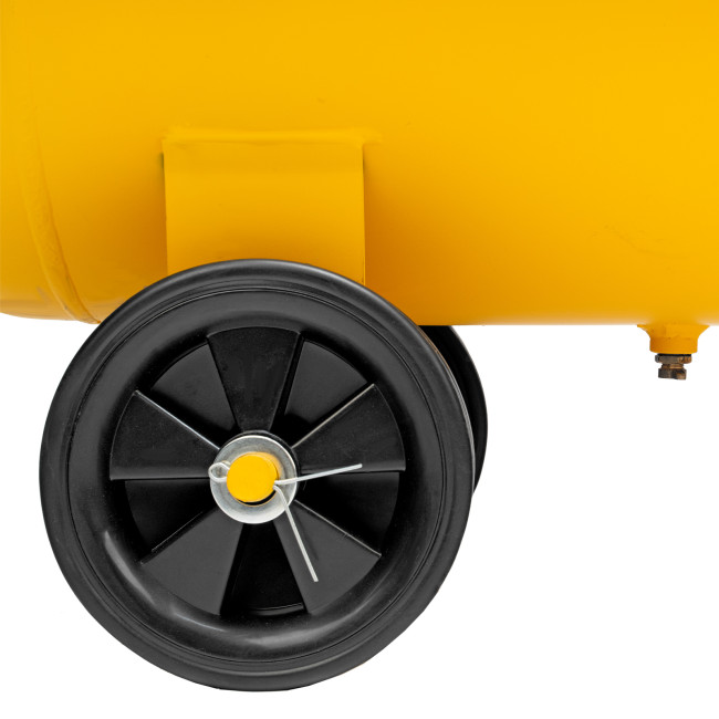 Компрессор воздушный BCI2300/100, ременный привод, 2.3 кВт, 100 литров, 400 л/мин Denzel в Красноярске