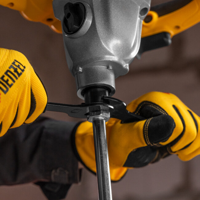 Миксер строительный EM-1-1600, 1600 Вт, 180-460/300-750 об/мин Denzel в Красноярске Миксер строительный EM-1-1600, 1600 Вт, 180-460/300-750 об/мин Denzel в Красноярске