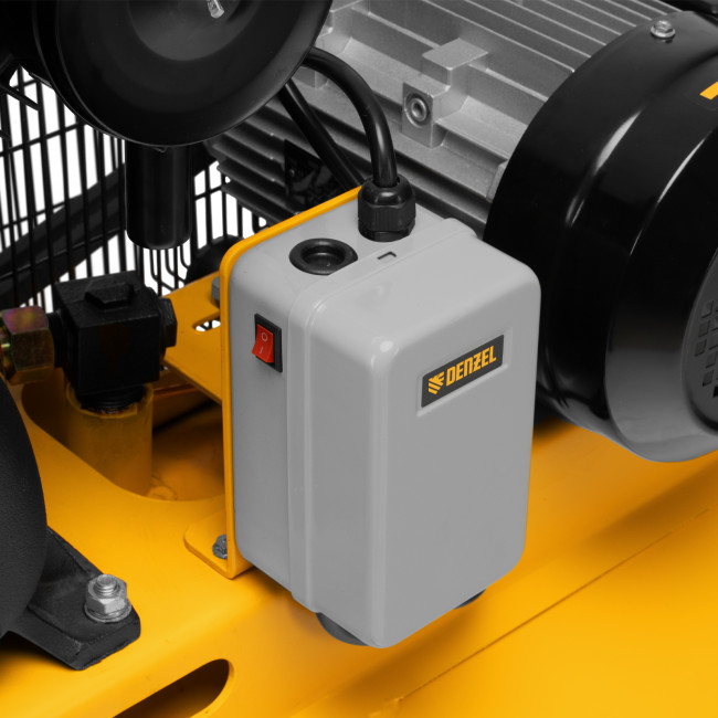 Компрессор воздушный рем. привод BCV 4000-T/200, 4,0 кВт, 200 литров, 690 л/мин Denzel в Красноярске Компрессор воздушный рем. привод BCV 4000-T/200, 4,0 кВт, 200 литров, 690 л/мин Denzel в Красноярске