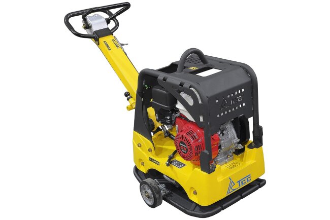 Виброплита реверсивная TSS-CP-220  (гидравлический привод) в Красноярске