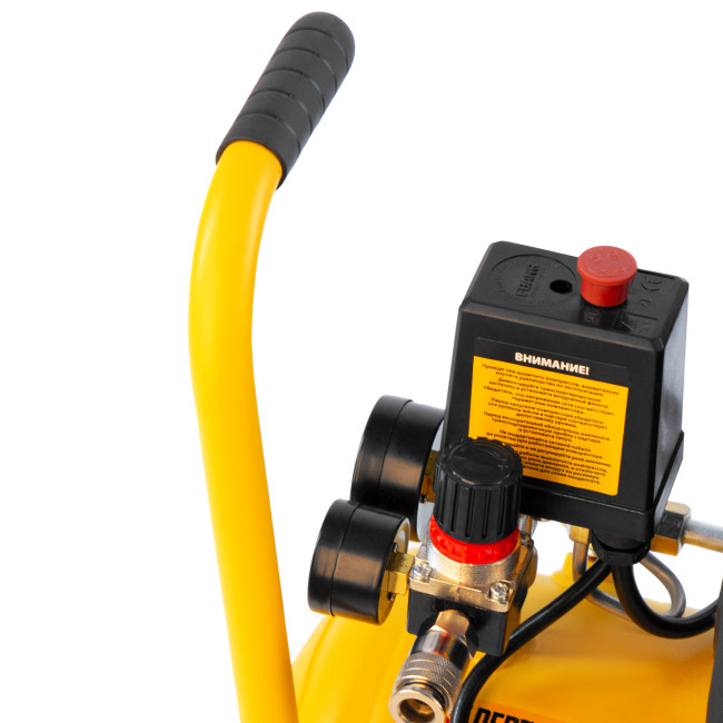 Компрессор воздушный DLC1300/24 безмасляный 1.3 кВт, 24 литра, 206 л/мин Denzel в Красноярске