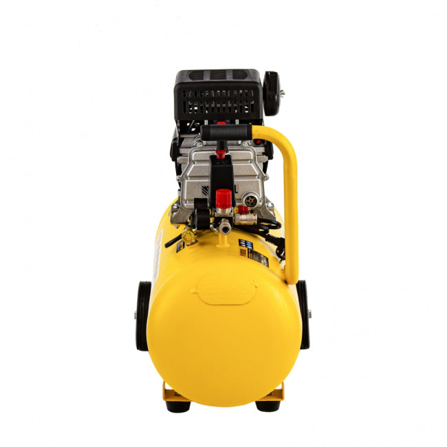 Компрессор воздушный прямой привод DC1700/50, 1.7 кВт, 50 литров, 260 л/мин Denzel в Красноярске