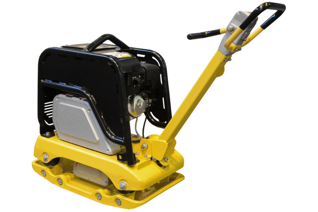 Виброплита реверсивная TSS-CP-240 (гидравлический привод) в Красноярске Виброплита реверсивная TSS-CP-240 (гидравлический привод) в Красноярске