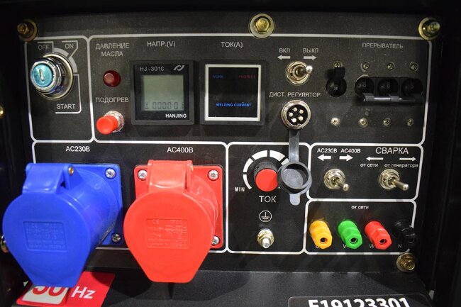 Инверторный дизельный сварочный генератор TSS DGW 6.0/200ED-R3 в Красноярске Инверторный дизельный сварочный генератор TSS DGW 6.0/200ED-R3 в Красноярске