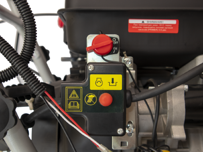 Снегоуборщик СБ 8100Э Ресанта в Красноярске Снегоуборщик СБ 8100Э Ресанта в Красноярске