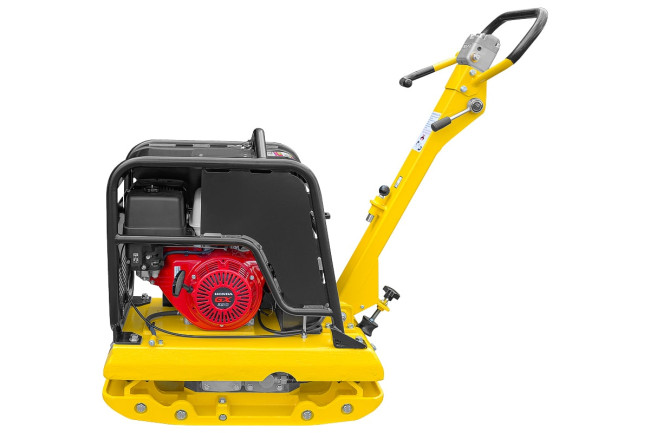 Виброплита реверсивная TSS-CP-350 (гидравлический привод, электростарт, АКБ) в Красноярске Виброплита реверсивная TSS-CP-350 (гидравлический привод, электростарт, АКБ) в Красноярске