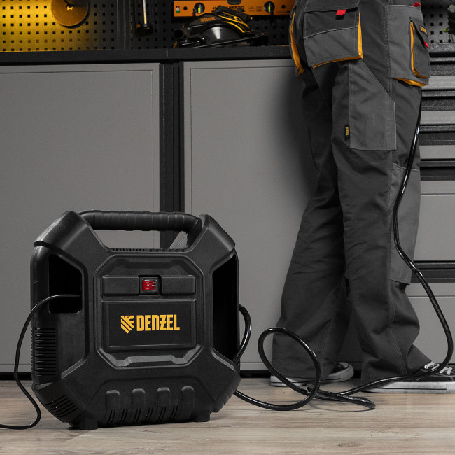 Компрессор воздушный DL1100 1.1 кВт, 180 л/мин, с набором аксессуаров Denzel в Красноярске