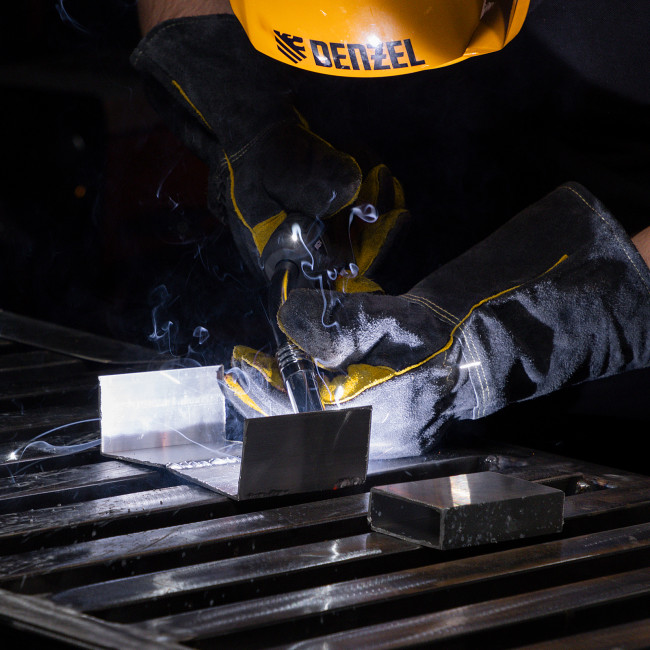 Аппарат инвертор. полуавтомат. сварки MultiMIG-200DP Synergy Double Pulse, 200 А, ПВ 80% Denzel в Красноярске Аппарат инвертор. полуавтомат. сварки MultiMIG-200DP Synergy Double Pulse, 200 А, ПВ 80% Denzel в Красноярске