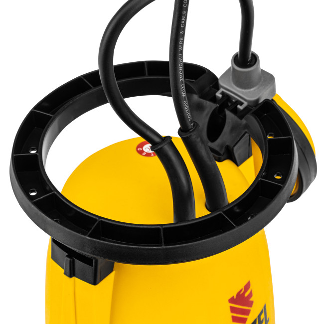 Дренажный насос для чистой и грязной воды DP450S, 450 Вт, напор 6 м, 12000 л/ч Denzel в Красноярске