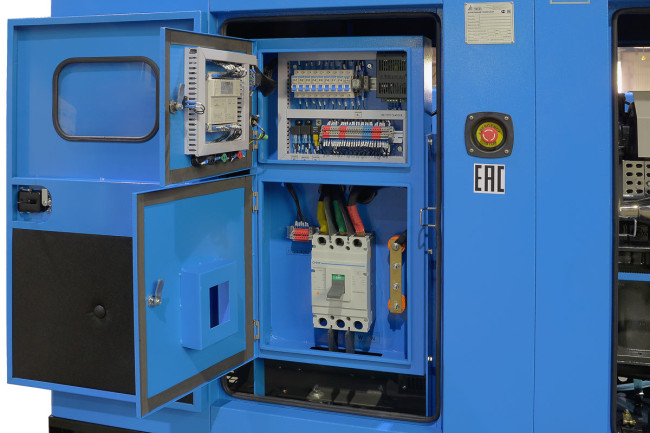 Дизельный генератор ТСС АД-150С-Т400 в шумозащитном кожухе с АВР в Красноярске