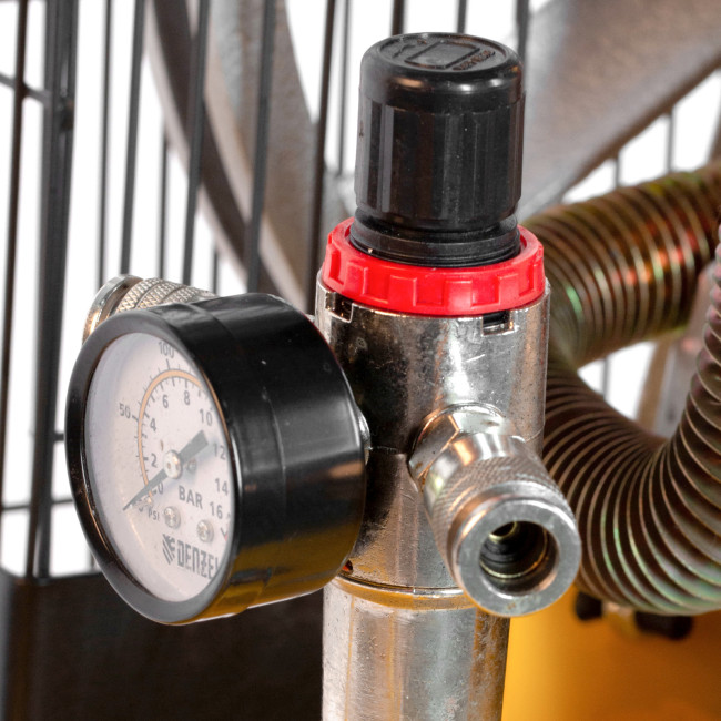 Компрессор воздушный, ременный привод BCI5500-T/200, 5.5 кВт, 200 литров, 850 л/мин Denzel в Красноярске Компрессор воздушный, ременный привод BCI5500-T/200, 5.5 кВт, 200 литров, 850 л/мин Denzel в Красноярске