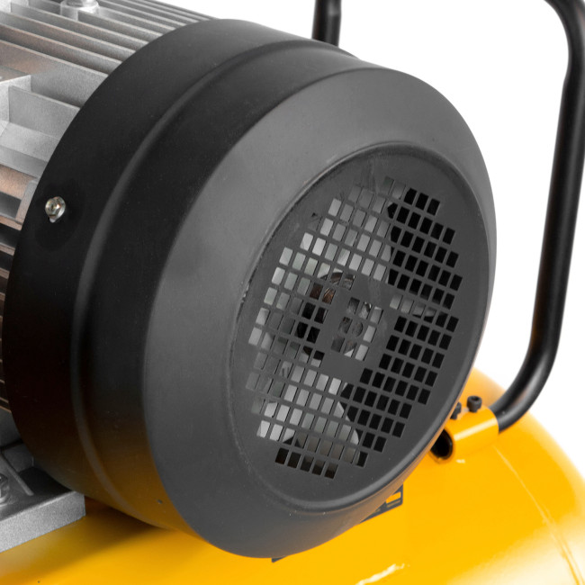 Компрессор воздушный, ременный привод BCI5500-T/200, 5.5 кВт, 200 литров, 850 л/мин Denzel в Красноярске Компрессор воздушный, ременный привод BCI5500-T/200, 5.5 кВт, 200 литров, 850 л/мин Denzel в Красноярске