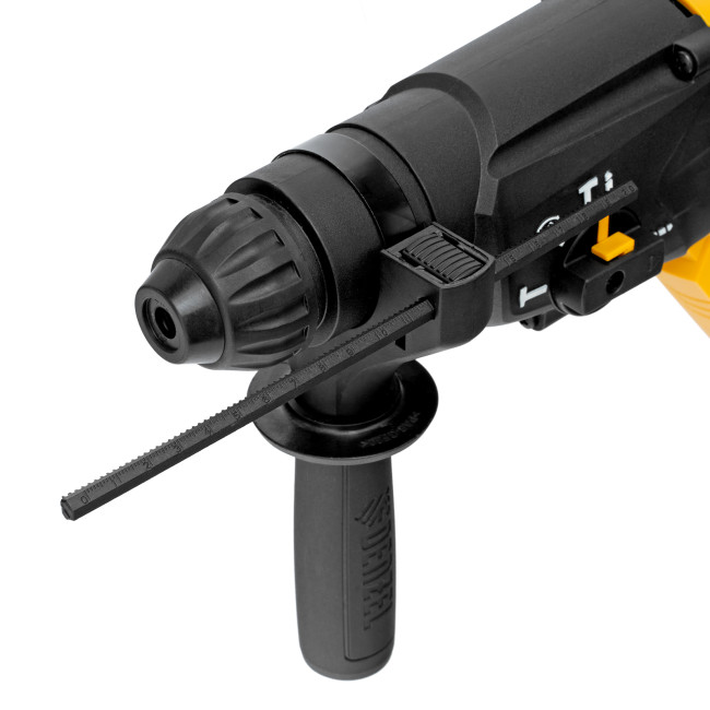 Перфоратор электрический RH-1050-26, SDS-plus, 1050 Вт, 3.2 Дж, 3 плюс 1 режим Denzel в Красноярске