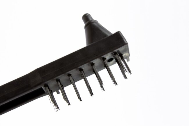 Аппарат инверторный дуговой сварки ММА-160ID, 160 А, ПВР 60%, диаметр электрода 1.6-3.2 мм, провод 2 м Denzel в Красноярске Аппарат инверторный дуговой сварки ММА-160ID, 160 А, ПВР 60%, диаметр электрода 1.6-3.2 мм, провод 2 м Denzel в Красноярске