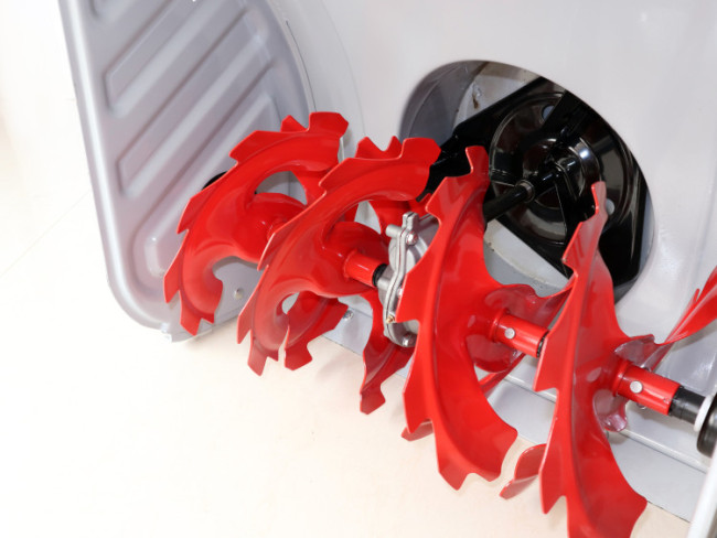 Снегоуборщик СБ 6000Э Ресанта в Красноярске Снегоуборщик СБ 6000Э Ресанта в Красноярске