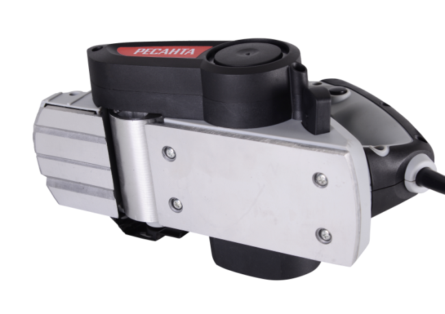 Рубанок электрический Р-82СТ Ресанта в Красноярске