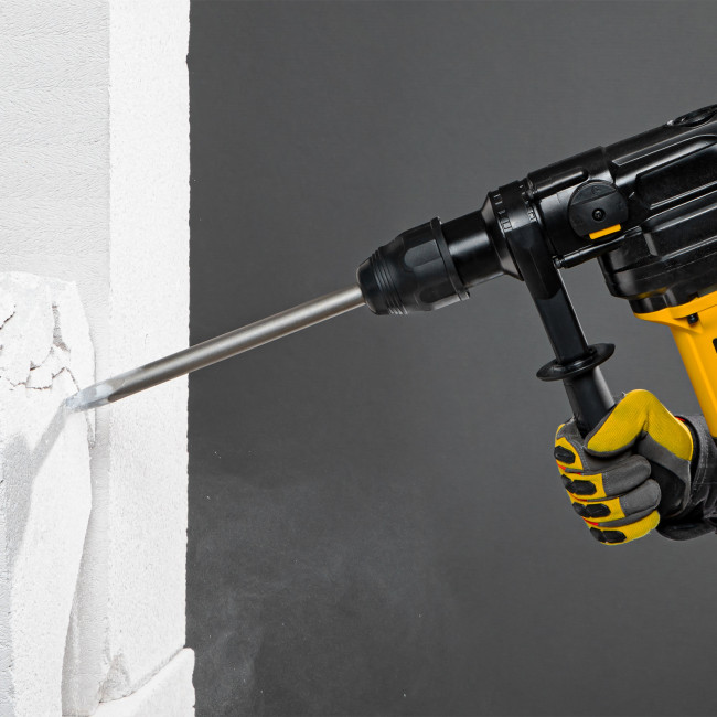 Перфоратор электрический RHV-1050-38-max, SDS-max, 1050 Вт, 10 Дж, 2 плюс 1 режим Denzel в Красноярске