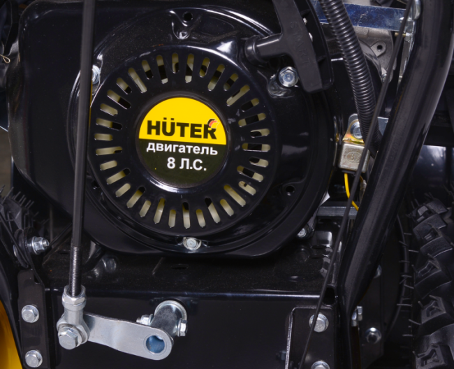 Снегоуборщик Huter SGC 8,0 в Красноярске Снегоуборщик Huter SGC 8,0 в Красноярске