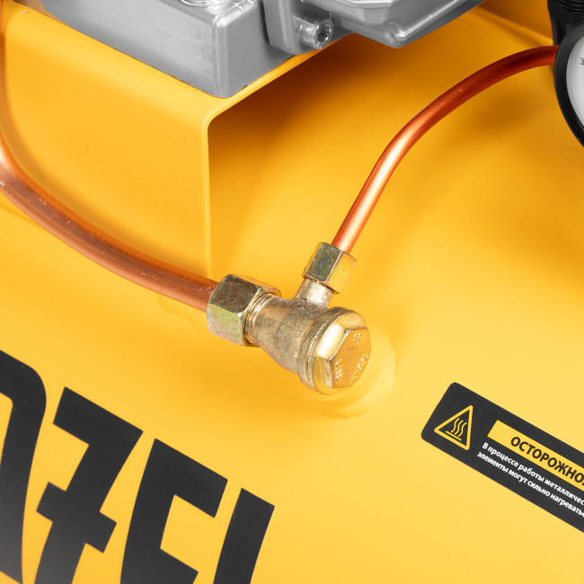 Компрессор воздушный прям. привод DCV1800/50, 1,8 кВт, 50 литров, 320 л/мин Denzel в Красноярске Компрессор воздушный прям. привод DCV1800/50, 1,8 кВт, 50 литров, 320 л/мин Denzel в Красноярске