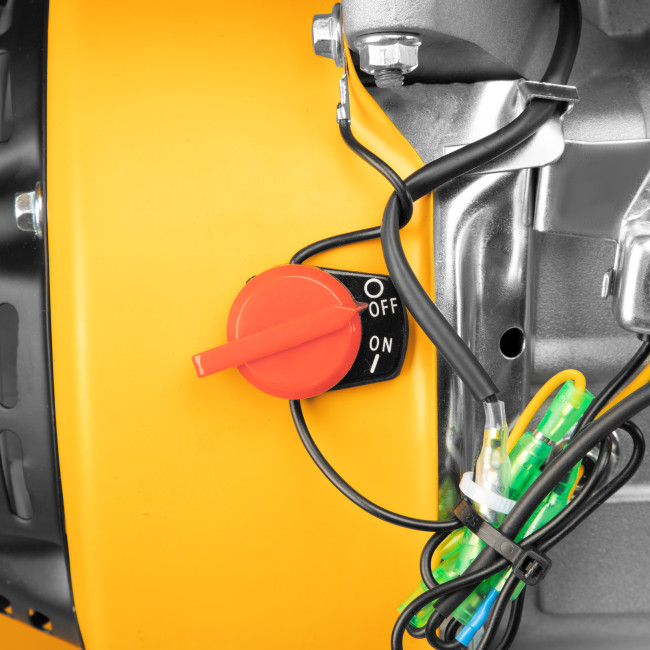 Мотоблок DPT-270, 7 л.с, ременное сцепление, ширина 85 см, глубина 35 см, фрез 3 х 4, ШОМ, передачи 2В/1Н Denzel в Красноярске Мотоблок DPT-270, 7 л.с, ременное сцепление, ширина 85 см, глубина 35 см, фрез 3 х 4, ШОМ, передачи 2В/1Н Denzel в Красноярске