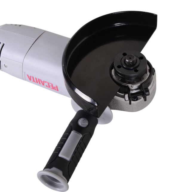 Углошлифовальная машина УШМ-150/1300 Ресанта (болгарка) в Красноярске