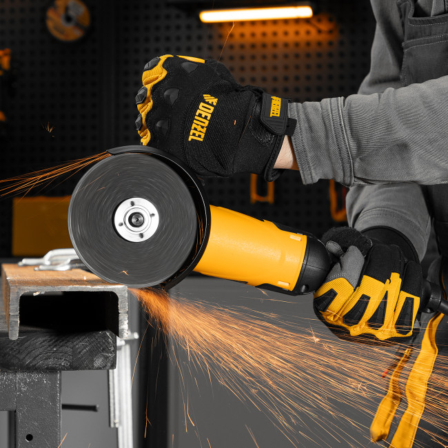 Машина шлифовальная угловая AG125-1100A, 1100 Вт, 125 мм, 3000-11000 об/мин Denzel в Красноярске Машина шлифовальная угловая AG125-1100A, 1100 Вт, 125 мм, 3000-11000 об/мин Denzel в Красноярске