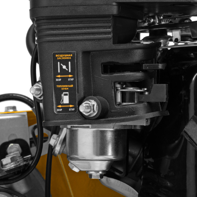 Мотоблок DPT-170, 7 л.с., ремен.сцеп, шир 85 см, глуб 35 см,фрез 3х3,ШОМ,скор 2В/1Н,кол 8" Denzel в Красноярске Мотоблок DPT-170, 7 л.с., ремен.сцеп, шир 85 см, глуб 35 см,фрез 3х3,ШОМ,скор 2В/1Н,кол 8" Denzel в Красноярске