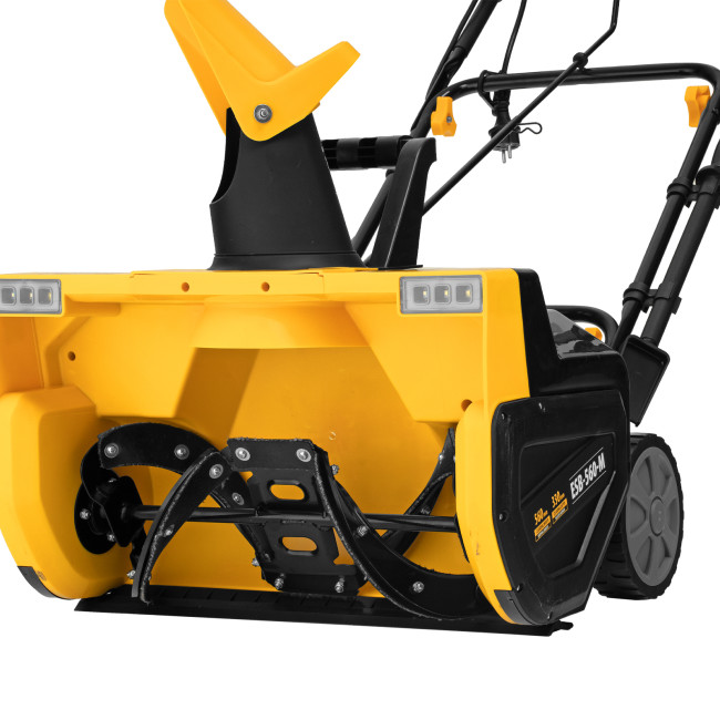 Электрическая снегоуборочная машина ESB-560-M, 2,5 кВт, металлический шнек, LED фара Denzel в Красноярске