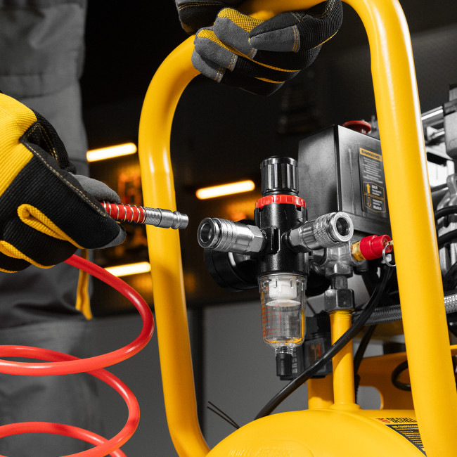 Компрессор безмасляный, малошумный DLS 1500/50, 1500 ВТ, 2x750, 50 л, 260 л/мин Denzel в Красноярске