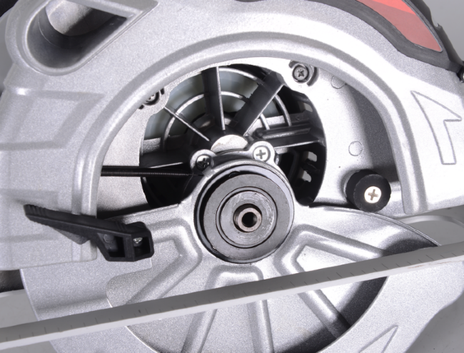 Дисковая пила ДП-235/2200 Ресанта в Красноярске