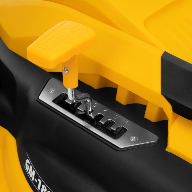 Газонокосилка электрическая GM-1800, 1800 Вт, шир. 38 см, 6 уров., травосб. 40 л. Denzel в Красноярске Газонокосилка электрическая GM-1800, 1800 Вт, шир. 38 см, 6 уров., травосб. 40 л. Denzel в Красноярске