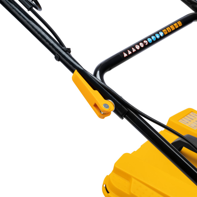 Газонокосилка электрическая GM-1800, 1800 Вт, шир. 38 см, 6 уров., травосб. 40 л. Denzel в Красноярске Газонокосилка электрическая GM-1800, 1800 Вт, шир. 38 см, 6 уров., травосб. 40 л. Denzel в Красноярске