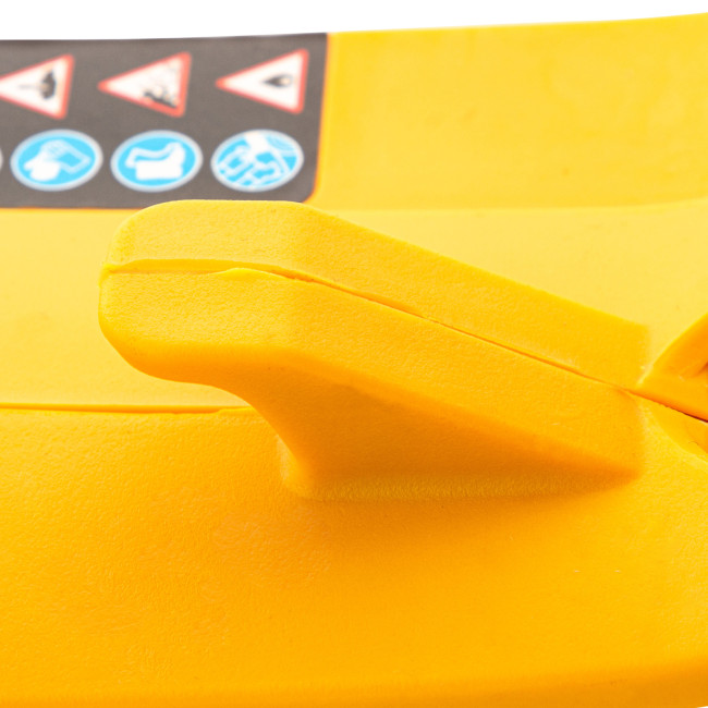 Пила цепная электрическая EDS-2000P, 2 кВт,поперечная, шина 40 см, шаг 3/8, паз 1.3 мм, 57 звеньев Denzel в Красноярске Пила цепная электрическая EDS-2000P, 2 кВт,поперечная, шина 40 см, шаг 3/8, паз 1.3 мм, 57 звеньев Denzel в Красноярске